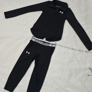Under Armour fitness wear shirt/pants, Youth Small,measurements in photos,Black
